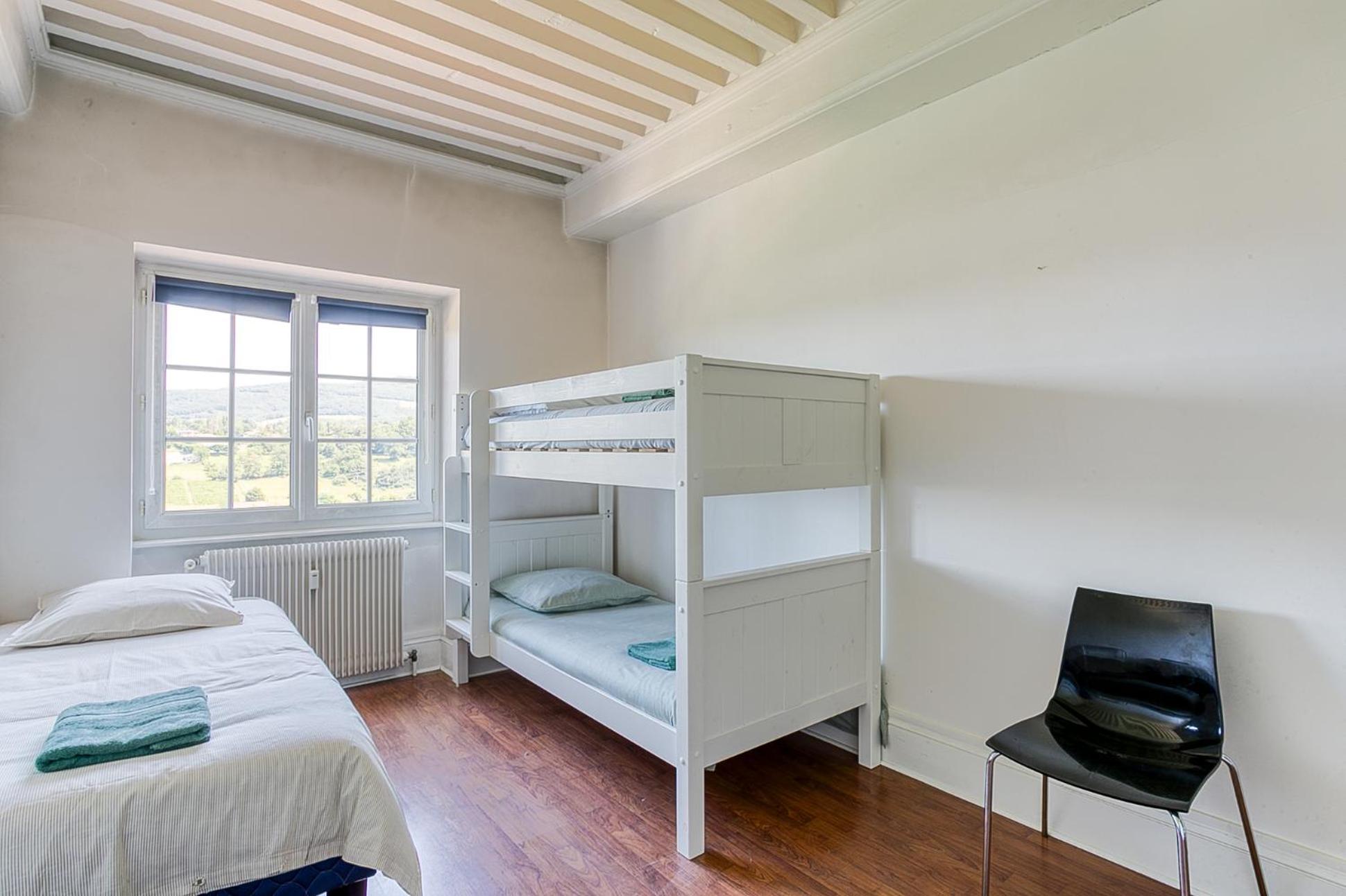 Sejourner Au Chateau De La Roue Grand Appartement Lissieu المظهر الخارجي الصورة