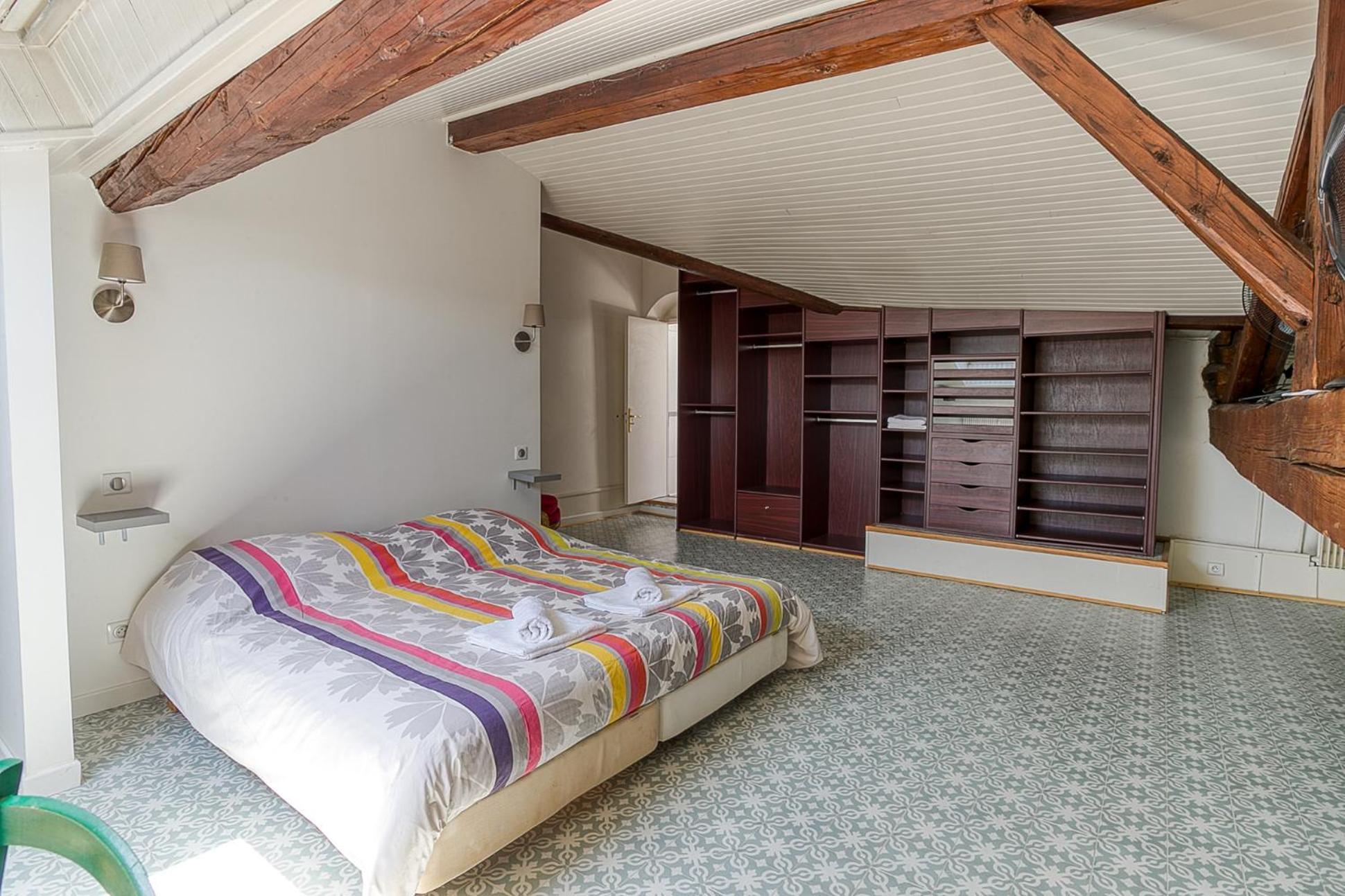 Sejourner Au Chateau De La Roue Grand Appartement Lissieu المظهر الخارجي الصورة
