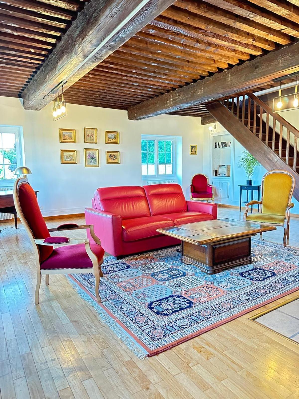 Sejourner Au Chateau De La Roue Grand Appartement Lissieu المظهر الخارجي الصورة