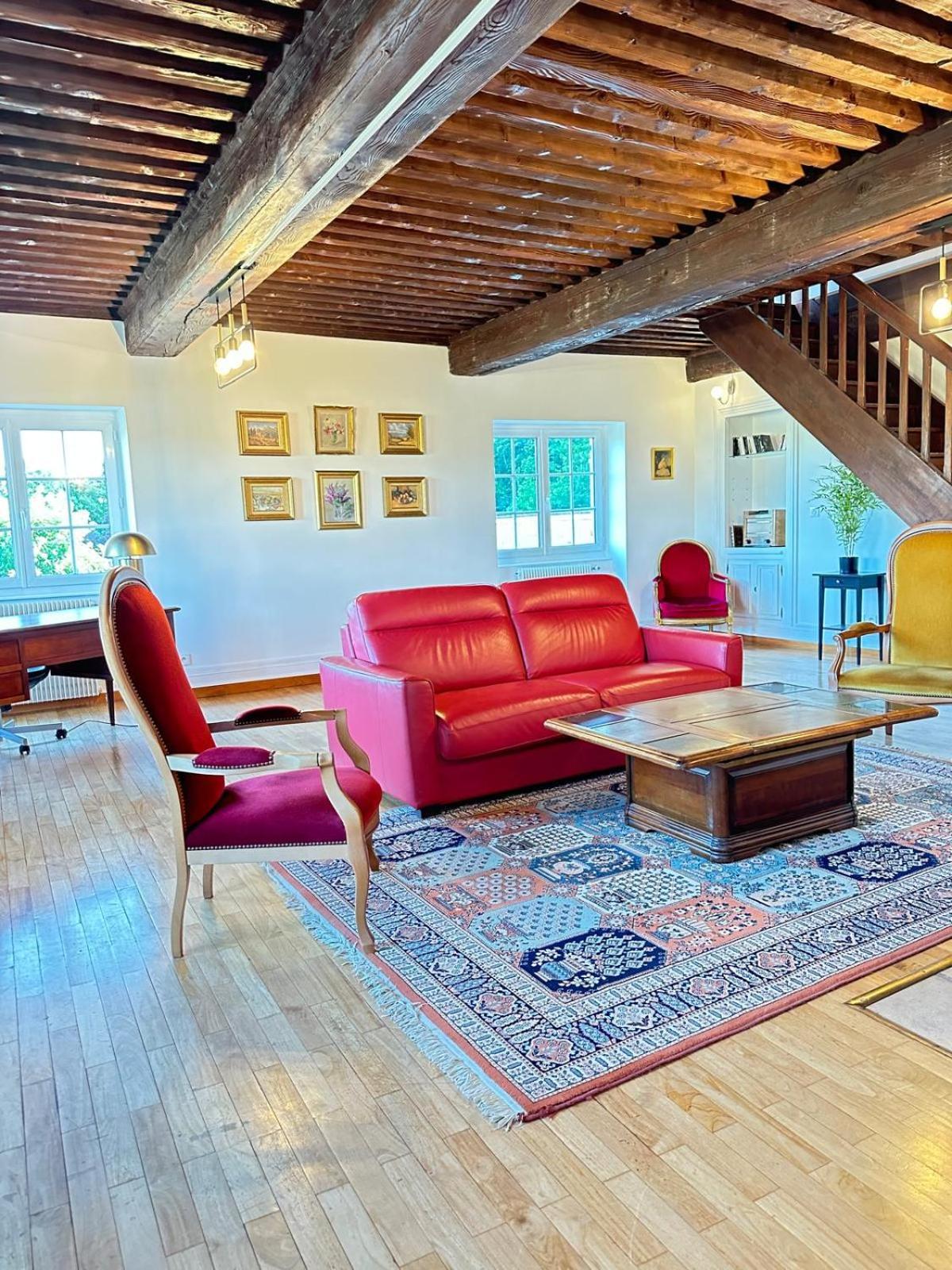 Sejourner Au Chateau De La Roue Grand Appartement Lissieu المظهر الخارجي الصورة